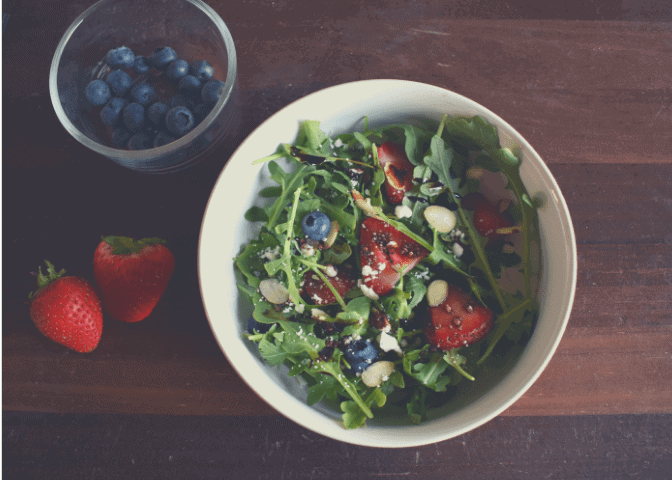 Balsamic Berry Arugula Salad